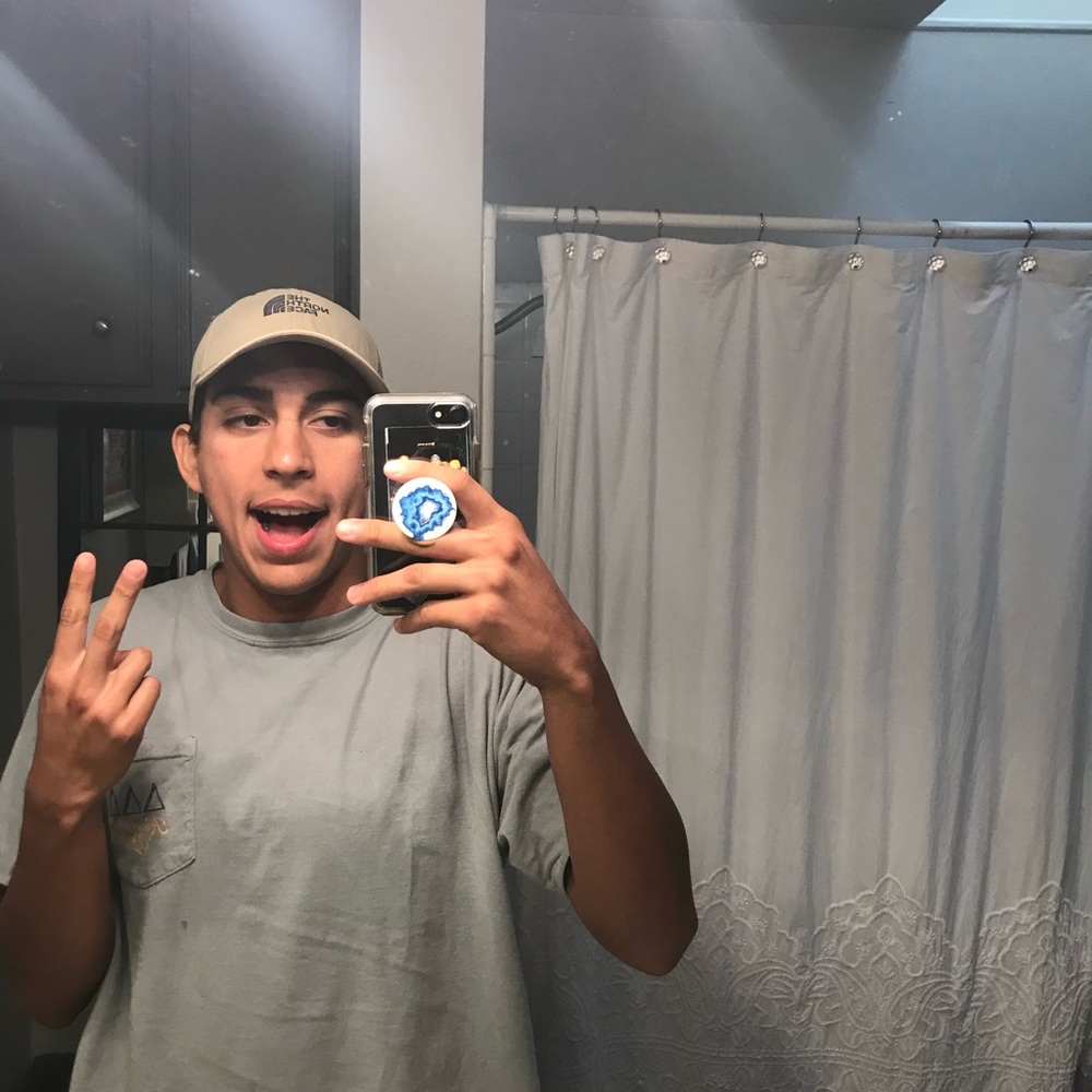 Meet your Posher, Alek